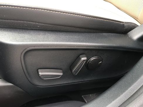 Used 2021 Ford Escape SEL w/ Technology Package FWD image 14
