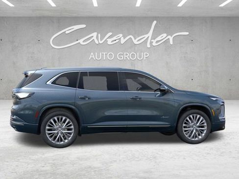 New 2026 Buick Enclave Avenir image 5