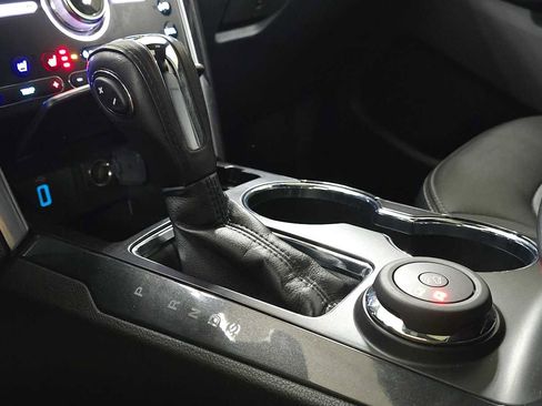 Used 2018 Ford Explorer Limited w/ Equipment Group 301A image 34