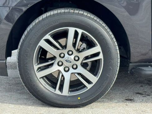 Used 2024 Ford Expedition Max Limited image 45
