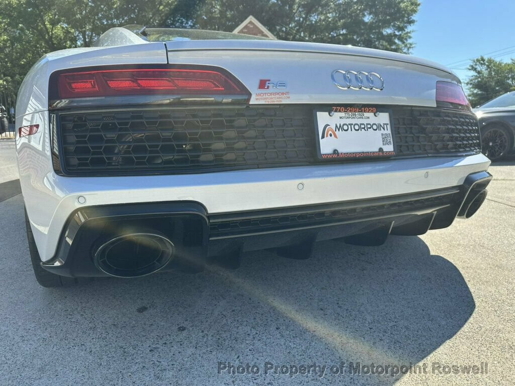 Used 2023 Audi R8 V10 performance RWD image 36