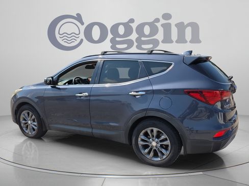 Used 2017 Hyundai Santa Fe Sport 2.0T FWD image 3