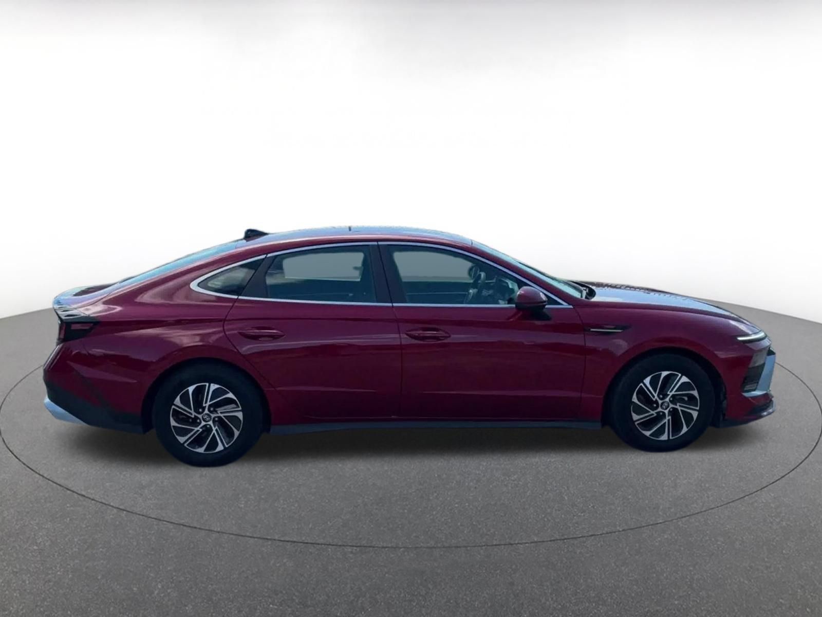 Used 2026 Hyundai Sonata Blue FWD image 15