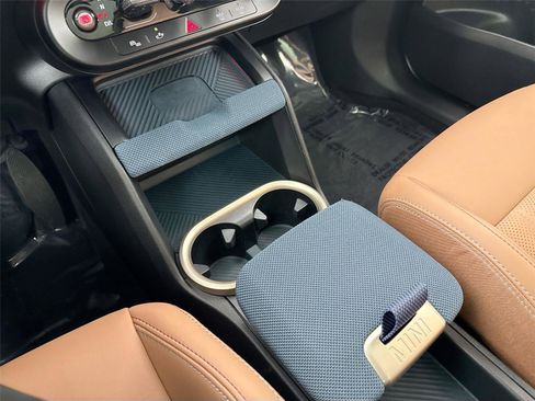 Used 2025 MINI Cooper Countryman S w/ Comfort Package Max image 28