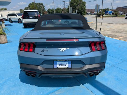 New 2025 Ford Mustang Premium RWD image 5