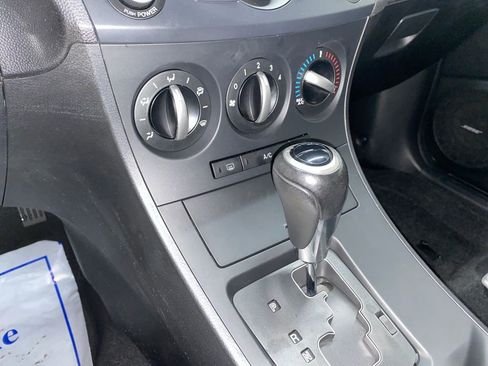 Used 2012 MAZDA MAZDA3 i Touring FWD image 23