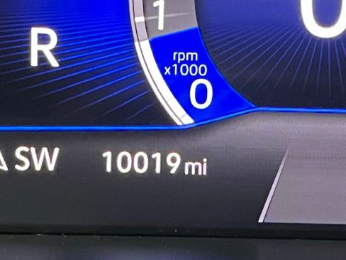 Certified 2024 Volkswagen Tiguan Wolfsburg Edition image 24