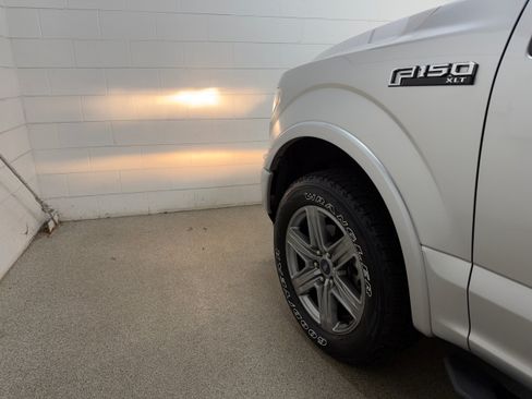 Used 2019 Ford F150 XLT w/ Equipment Group 302A Luxury AWD/4WD image 38