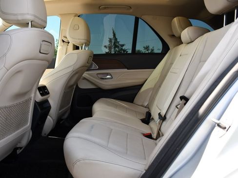 Used 2020 Mercedes-Benz GLE 350 4MATIC image 21