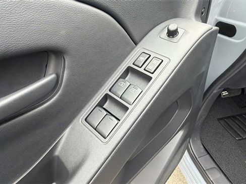 New 2026 Nissan Frontier SV image 20