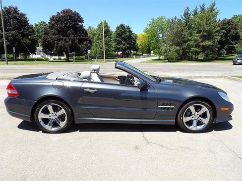 Used 2009 Mercedes-Benz SL 550 image 6