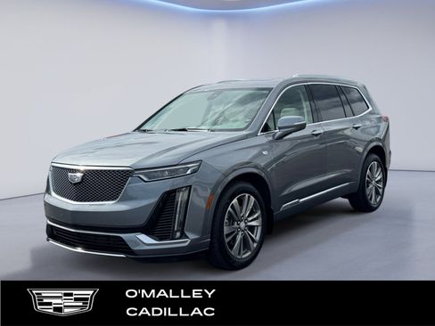 Used 2021 Cadillac XT6 Premium Luxury AWD/4WD image 1