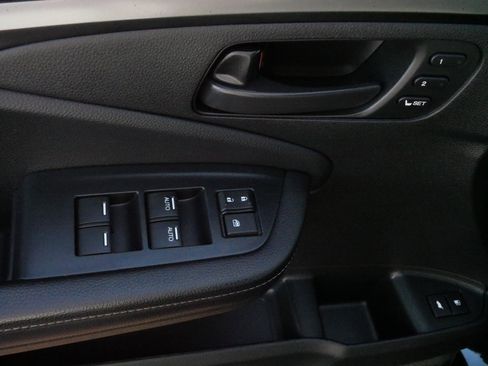 Certified 2023 Honda Passport EX-L image 19