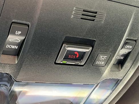 Used 2025 Lexus IS 350 F Sport image 38