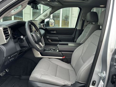 Used 2024 Toyota Sequoia SR5 image 8