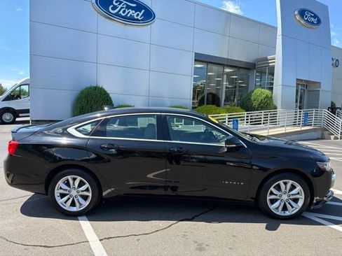 Used 2018 Chevrolet Impala LT w/ Sunroof and Spoiler Package FWD image 2