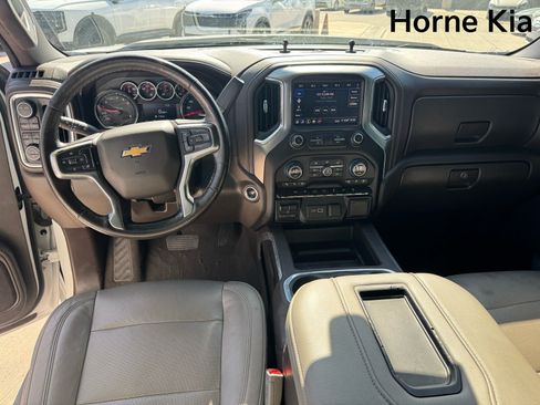 Used 2020 Chevrolet Silverado 1500 LTZ w/ LTZ Plus Package AWD/4WD image 14