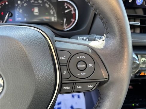 Used 2024 Toyota RAV4 XLE Premium image 20