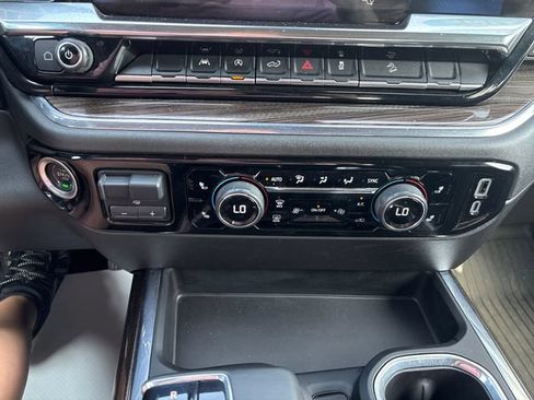 Used 2024 Chevrolet Silverado 1500 RST w/ Convenience Package II AWD/4WD image 16