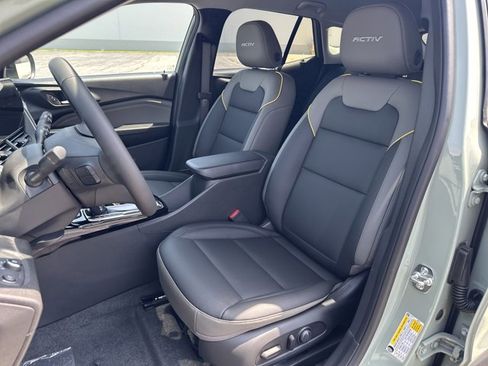 New 2025 Chevrolet Trax ACTIV w/ Driver Confidence Package image 12