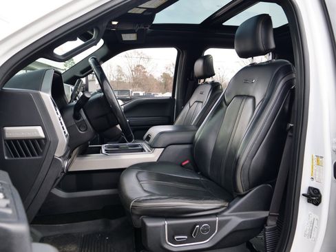 Used 2017 Ford F250 Platinum w/ Platinum Ultimate Package image 8