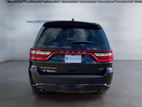 Used 2023 Dodge Durango GT image 4