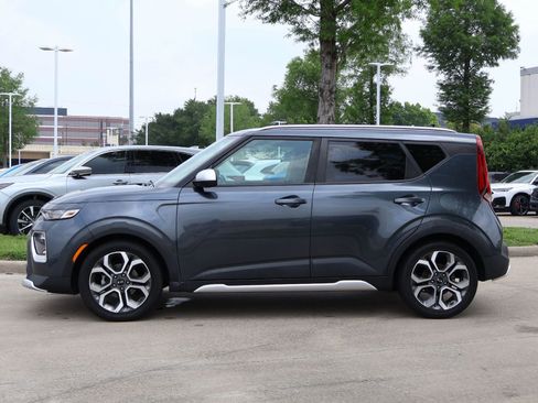 Used 2020 Kia Soul X-Line FWD image 3
