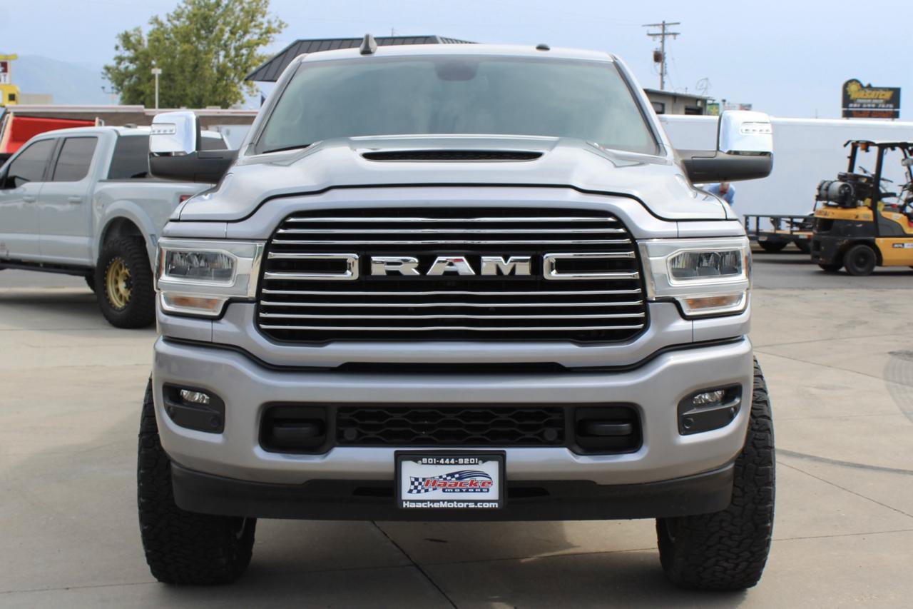 Used 2024 RAM 3500 Laramie w/ Sport Appearance Package AWD/4WD image 3