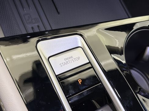 New 2026 Volkswagen Atlas SE image 22