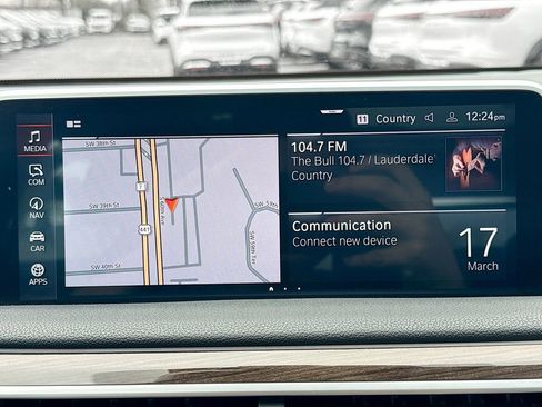 Used 2022 BMW 740i xDrive w/ Luxury Rear Seating Package image 16