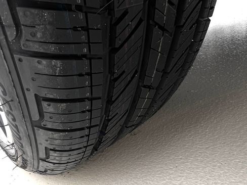 Certified 2023 BMW 330e xDrive w/ M Sport Package image 30