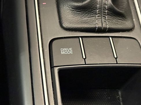 Used 2016 Kia Sorento LX image 25