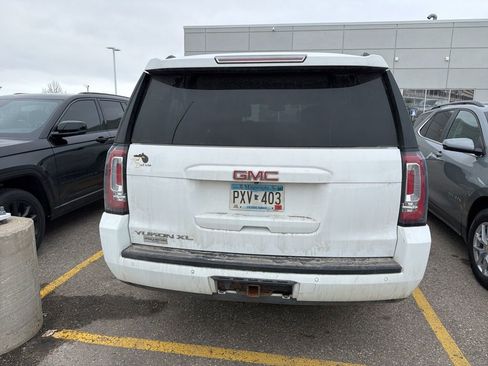 Used 2015 GMC Yukon XL SLE w/ Convenience Package AWD/4WD image 7