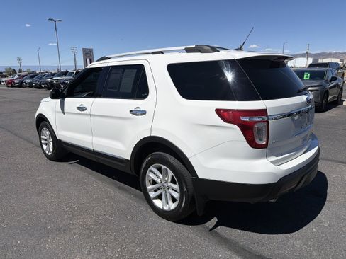 Used 2011 Ford Explorer XLT w/ 202A Rapid Spec Order Code AWD/4WD image 7