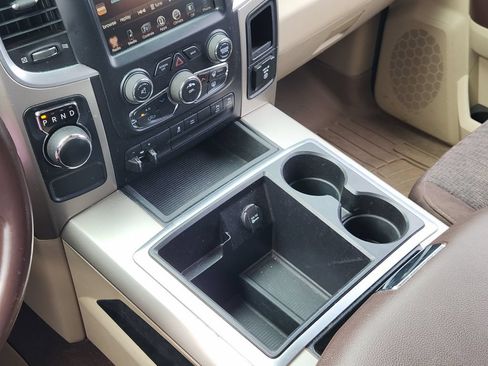 Used 2014 RAM 1500 Lone Star RWD image 16