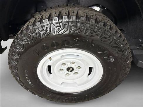 Used 2024 Ford Bronco Heritage Edition AWD/4WD image 17
