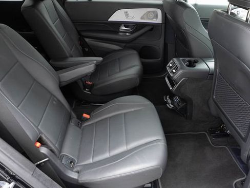 Certified 2025 Mercedes-Benz GLS 450 4MATIC image 20
