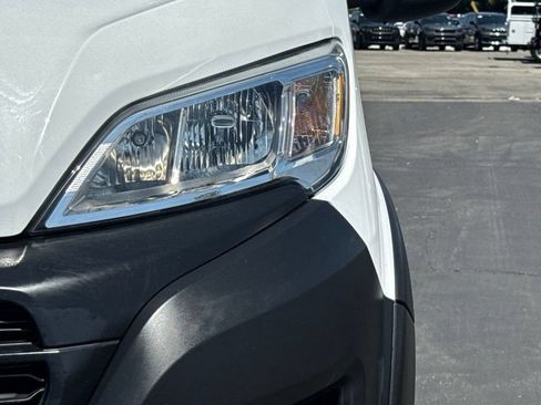 Used 2023 RAM ProMaster 2500 FWD image 13