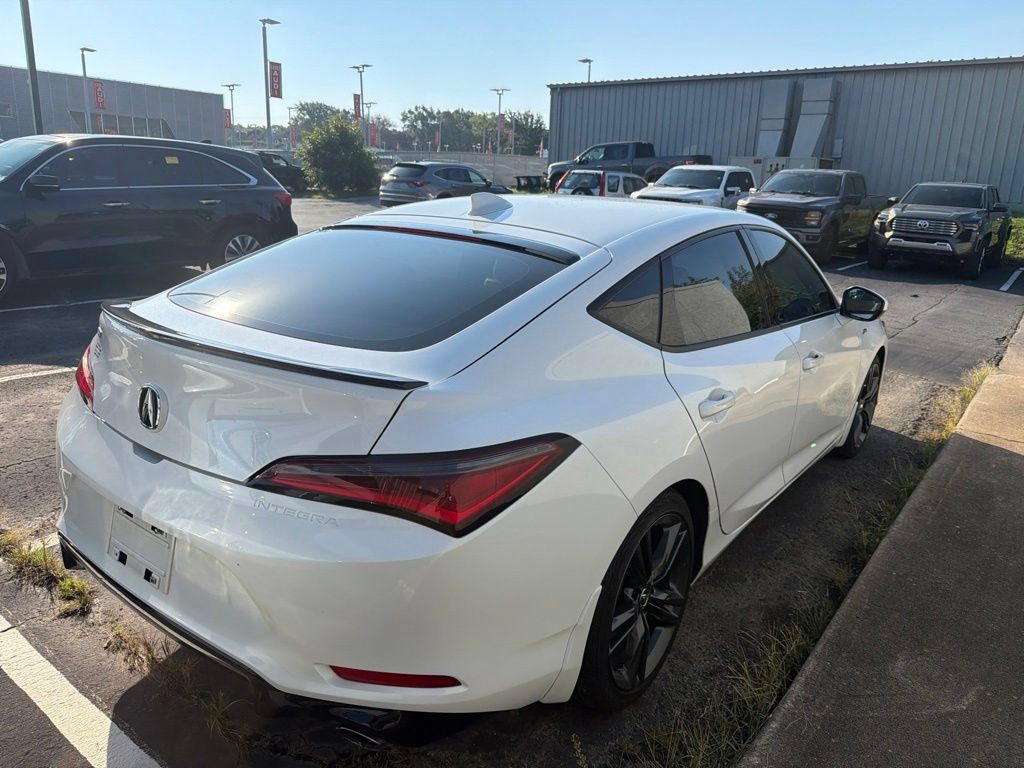 Used 2025 Acura Integra A-Spec FWD image 5