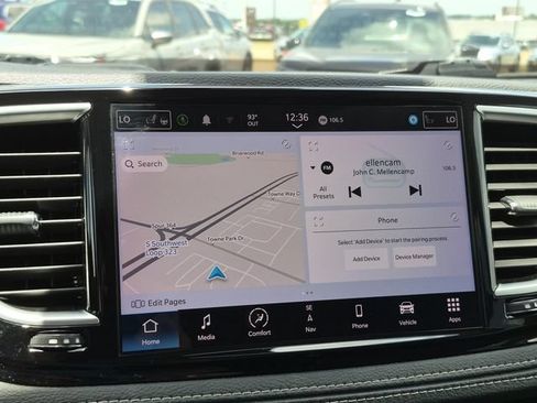 Used 2022 Chrysler Pacifica Limited FWD image 40