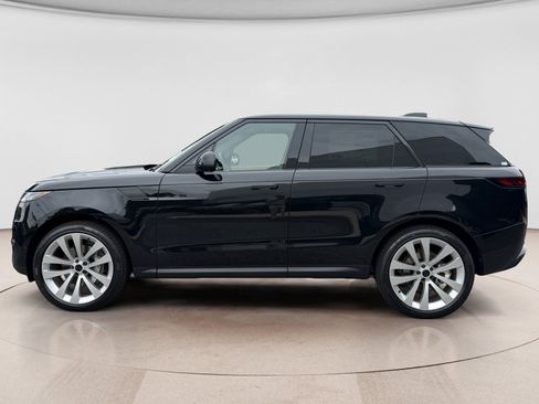 New 2027 Land Rover Range Rover Sport SE AWD/4WD image 2