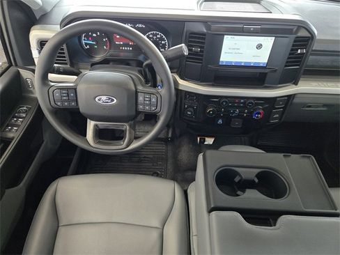 New 2026 Ford F550 4x4 Supercab Super Duty image 21