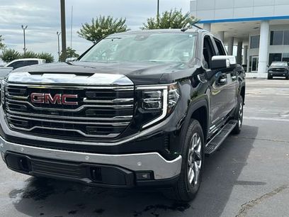 Used 2023 GMC Sierra 1500 SLT w/ SLT Premium Plus Package