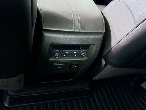 Used 2018 Chevrolet Traverse Premier w/ Redline Edition image 20