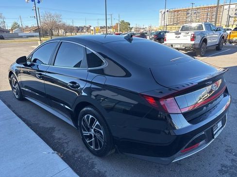 Used 2023 Hyundai Sonata Blue image 5