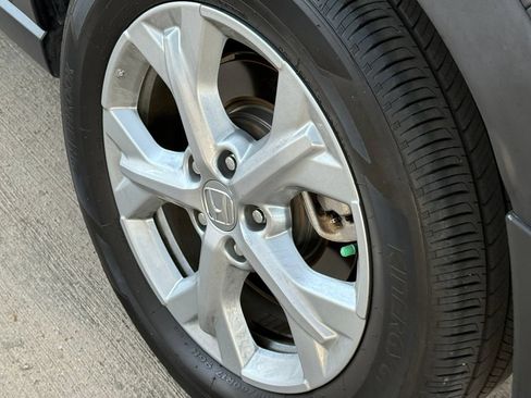 Used 2025 Honda HR-V LX image 9