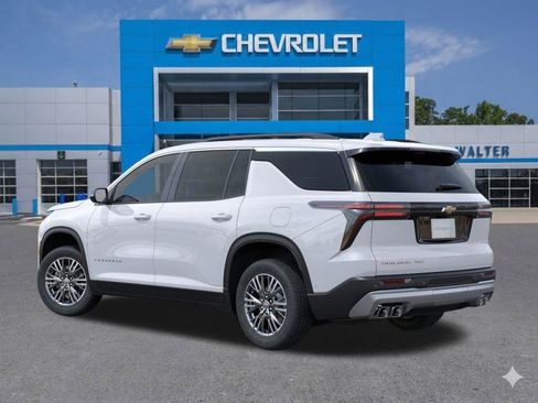 New 2026 Chevrolet Traverse LT w/ Driver Confidence Package image 4