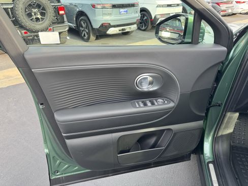 Used 2026 Hyundai Ioniq 9 SEL image 13