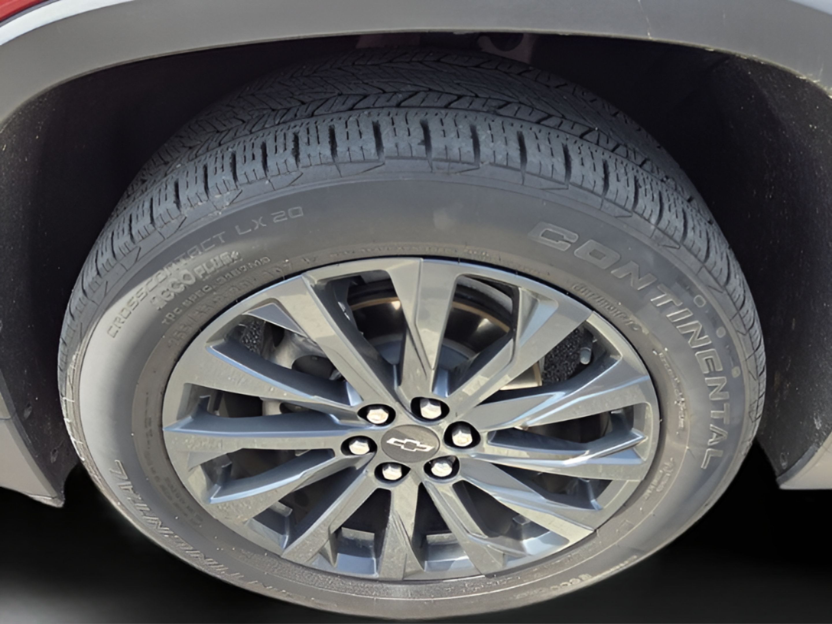 Used 2023 Chevrolet Traverse RS FWD image 30