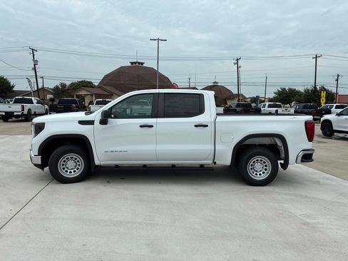 Used 2024 GMC Sierra 1500 Pro w/ Pro Value Package AWD/4WD image 4